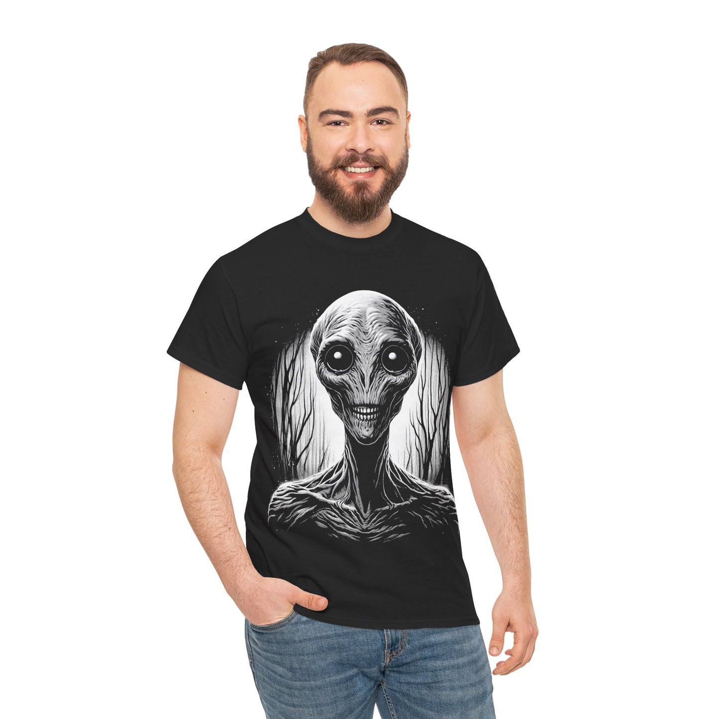 Eerie Alien | T-Shirt